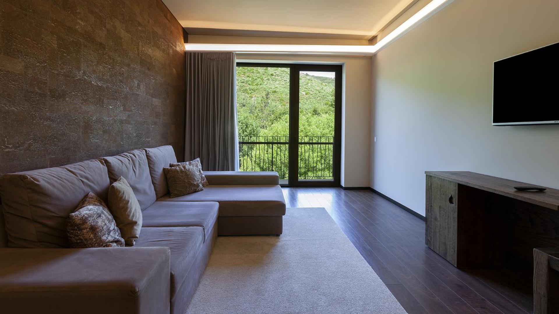 Two-Bedroom King Suite Spa Bath